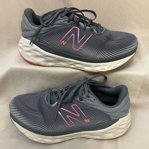 New Balance Women’s Fresh Foam X 840 v1 Size 9.5 WIDE Width